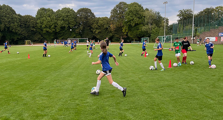 Fußball-Ferien-Freizeiten 2023: Voller Fokus auf den Mädchenfußball