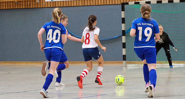 Karl-Fassbender-FVM-Futsal-Cup der B- und C-Juniorinnen: 20 Teams kämpfen um Titel