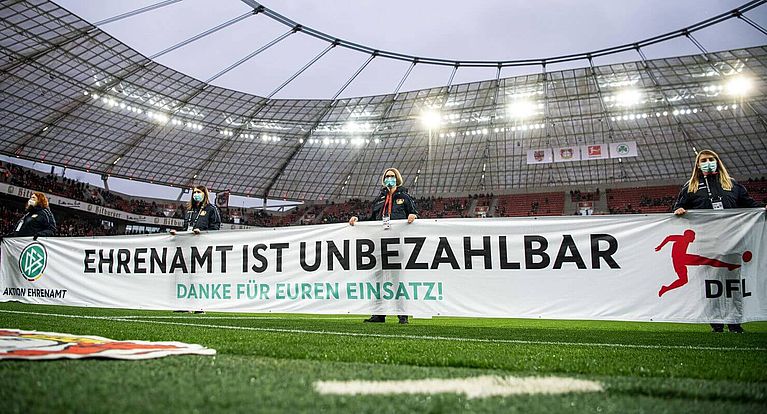 Verleihung der Ehrenamtspreise