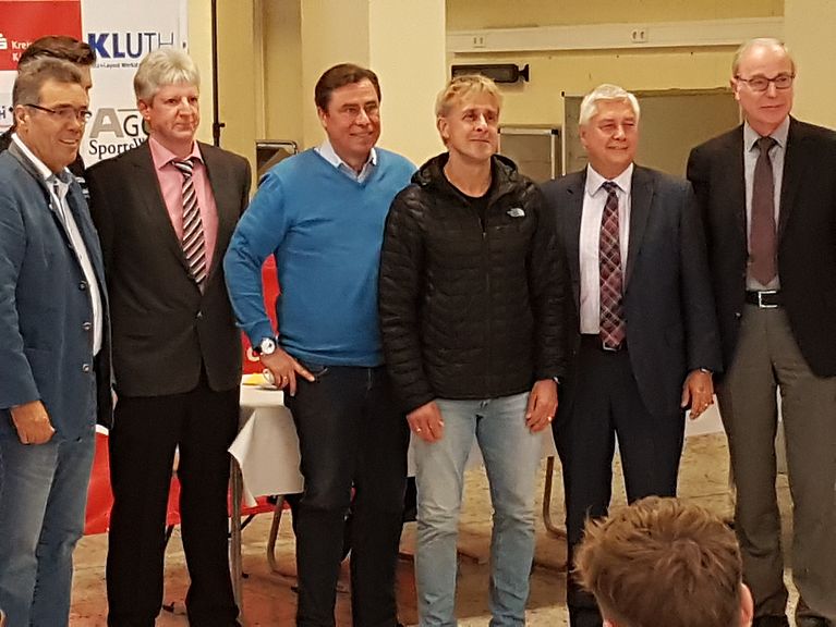 Fußball Sammler Börse mit Pierre Littbarski