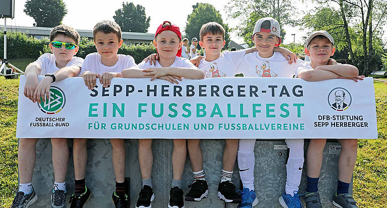 Sepp-Herberger-Tag: Ein Fußballfest für Grundschulen und Vereine